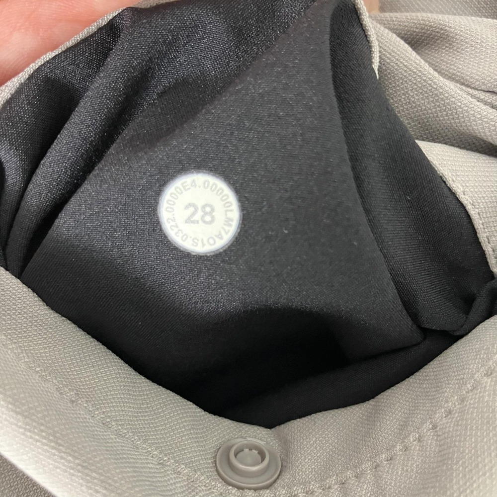 Lululemon ABC Shorts Mens 28 Performance Chino Stretch Tech Casual Athletic - Picture 8 of 8
